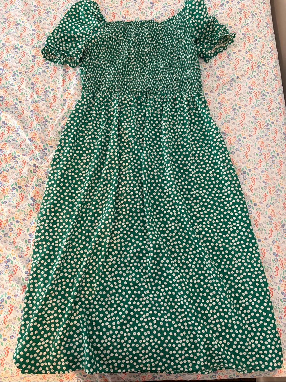 Green floral Sundress - Picture 2 of 2